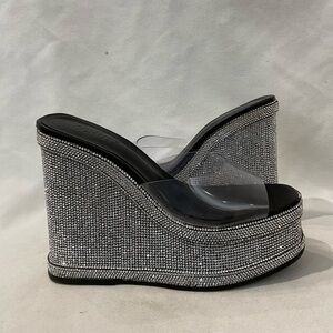 Schutz Wedges